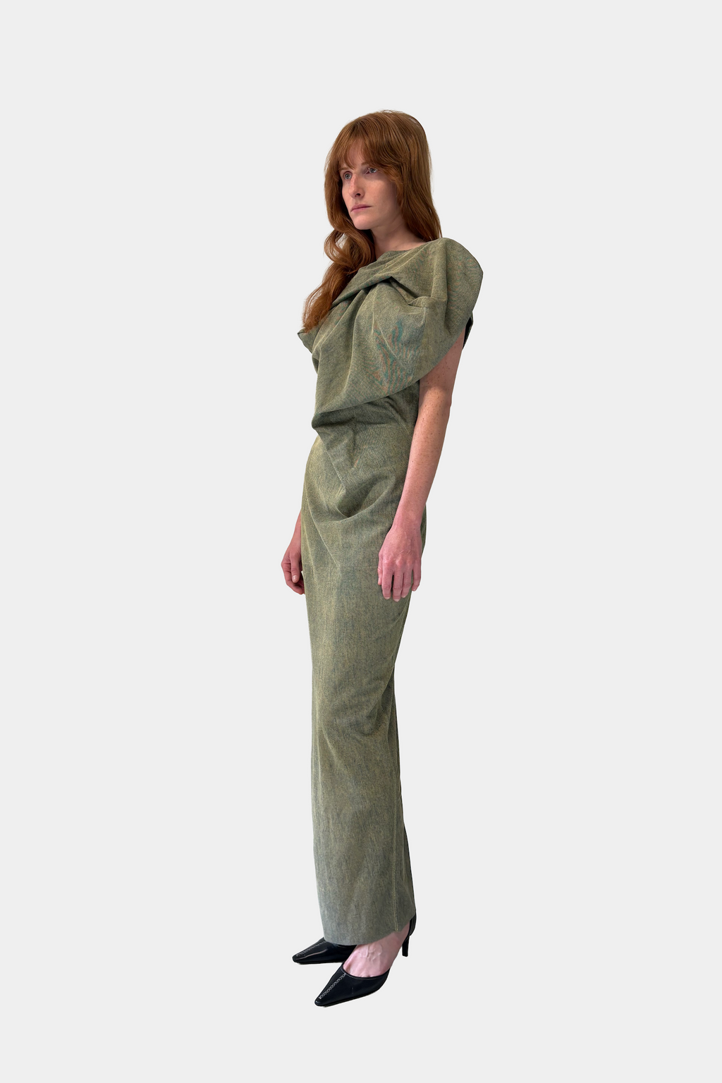 ROBE LONGUE EN CUIR À DRAPÉ