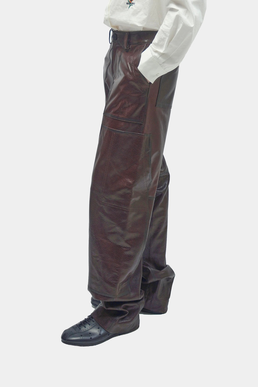 PANTALON EN CUIR GRAINÉ